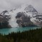マウント・ロブソンと氷河湖　　　　カナダ